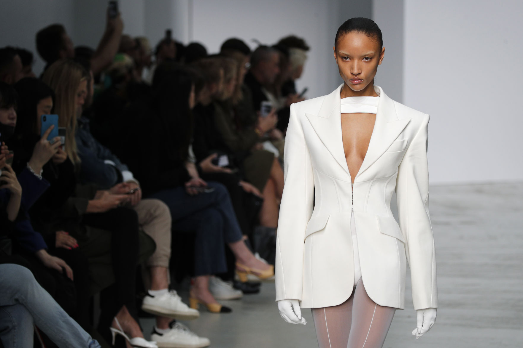 Paris Fashion S/S 2020 Mugler